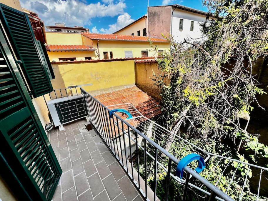 Near The Station Luxury House With Mural Florenţa Exterior foto